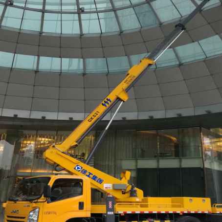 大邑附近高空作业车租赁｜安全设备租赁｜高空安装|工程定制化方案｜亿立达设备租赁